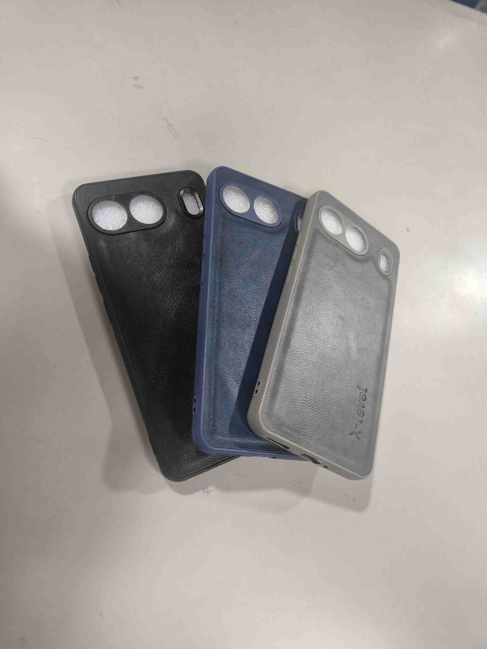 LEATHER CASE